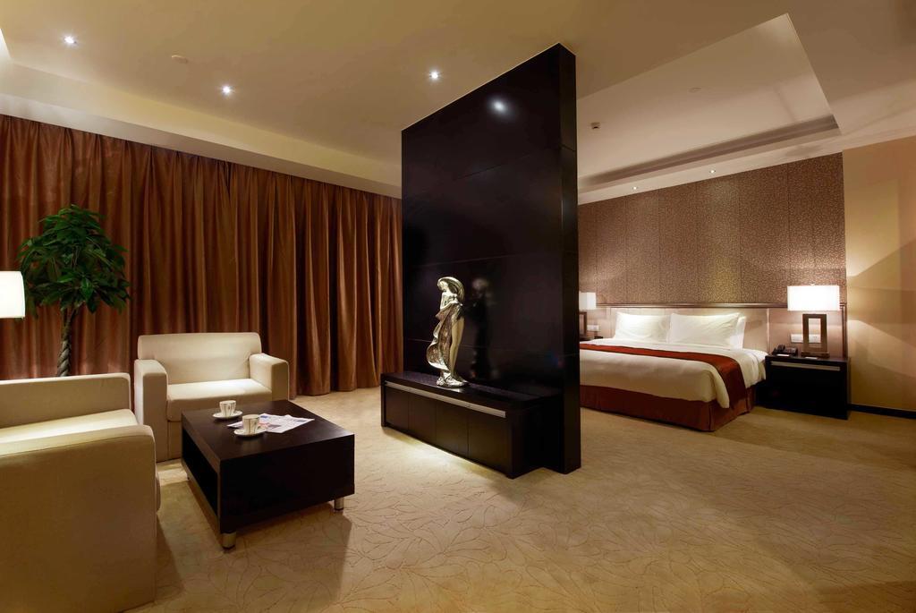 Swiss-Belhotel Liyuan Уси Екстериор снимка