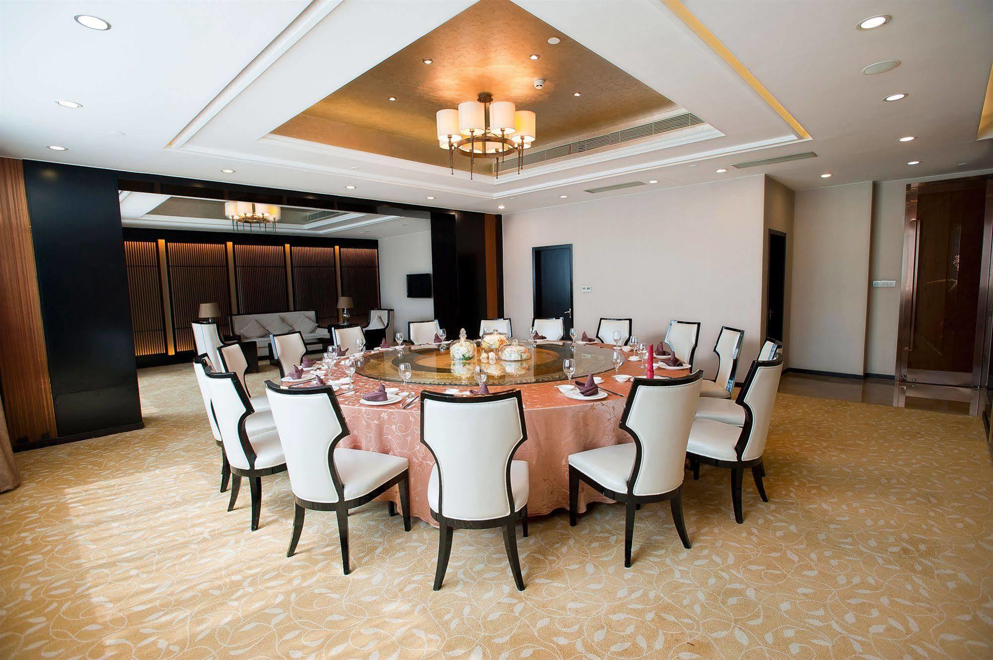 Swiss-Belhotel Liyuan Уси Екстериор снимка