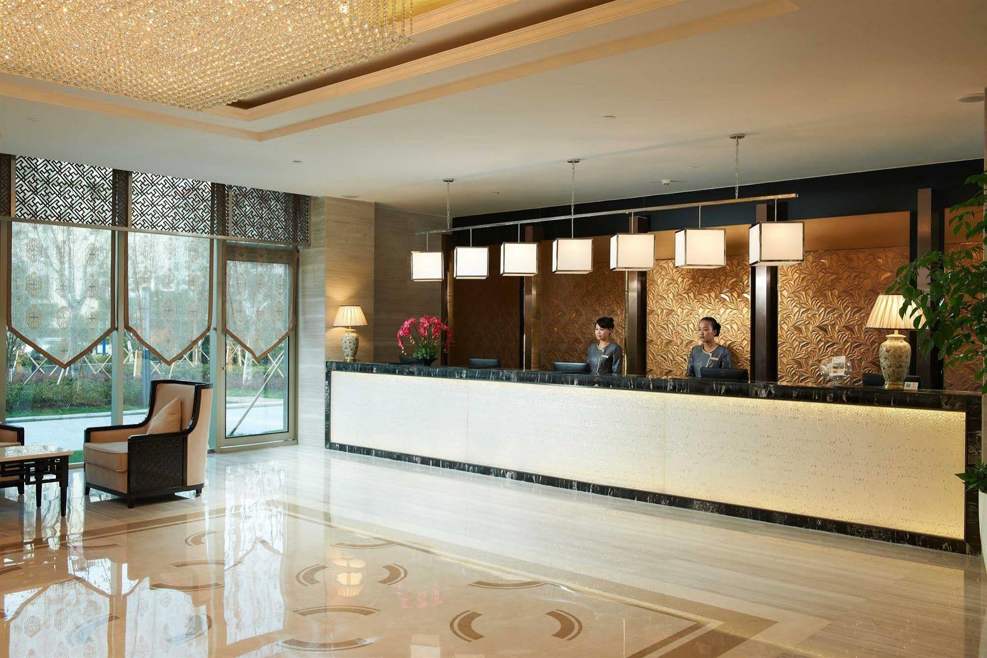 Swiss-Belhotel Liyuan Уси Екстериор снимка